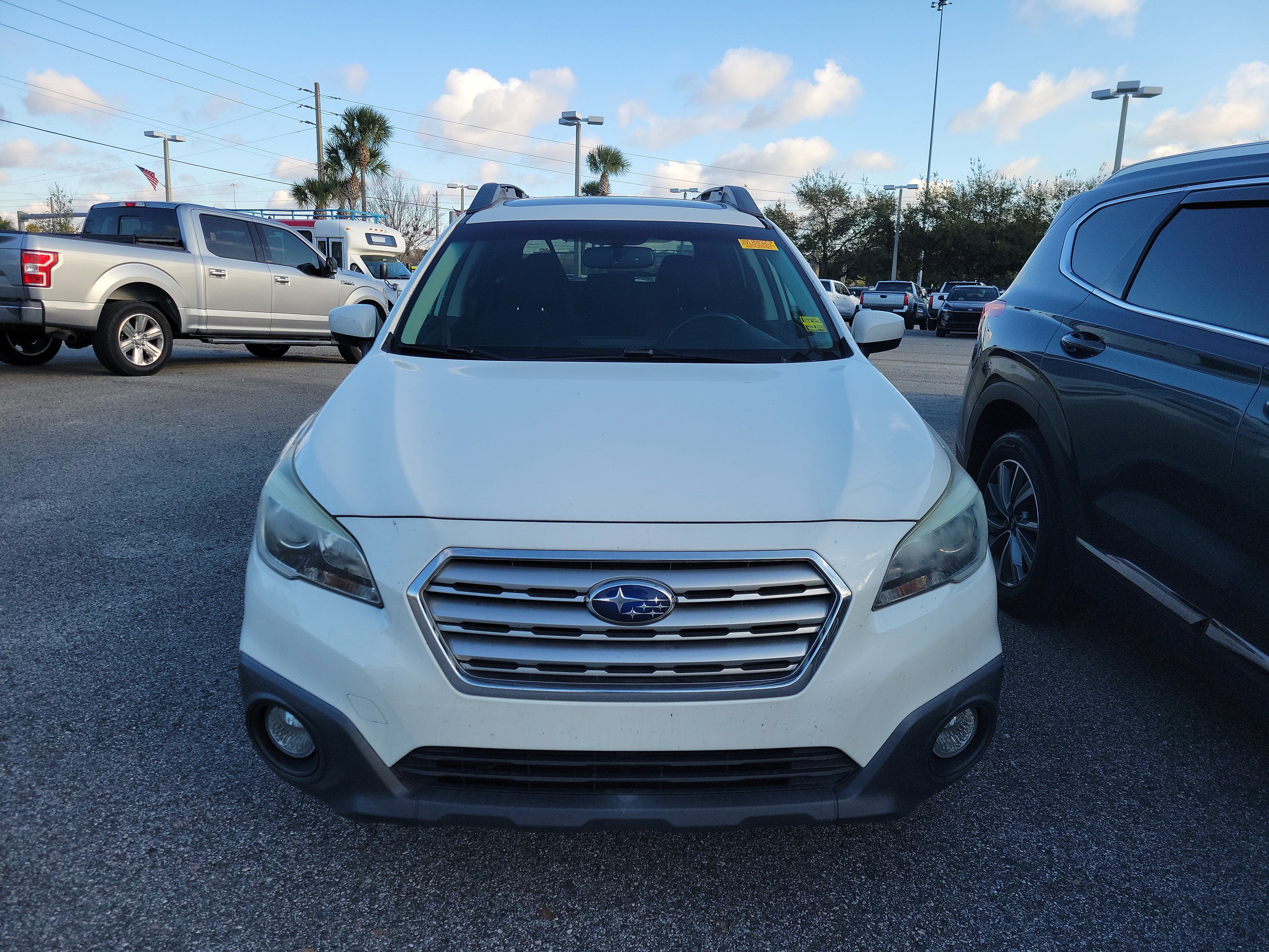 Used 2015 Subaru Outback 2.5i Premium image 2