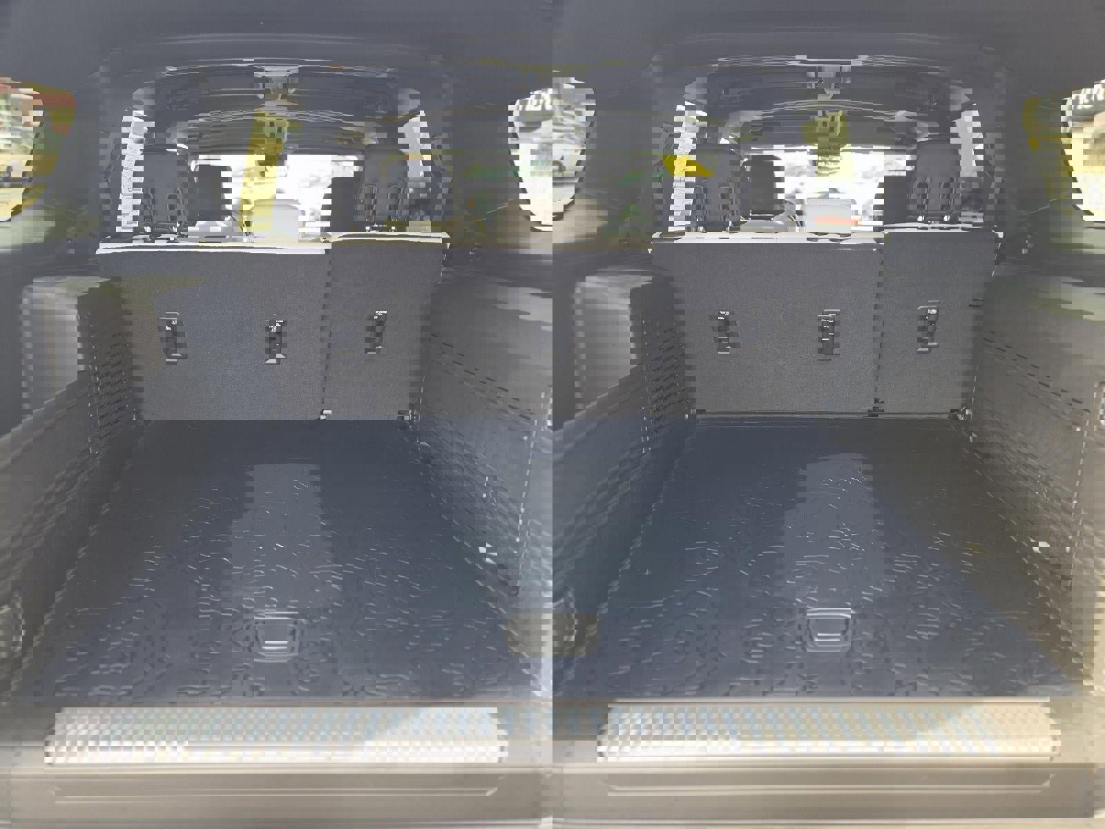 New 2025 GMC Hummer EV 2X image 50