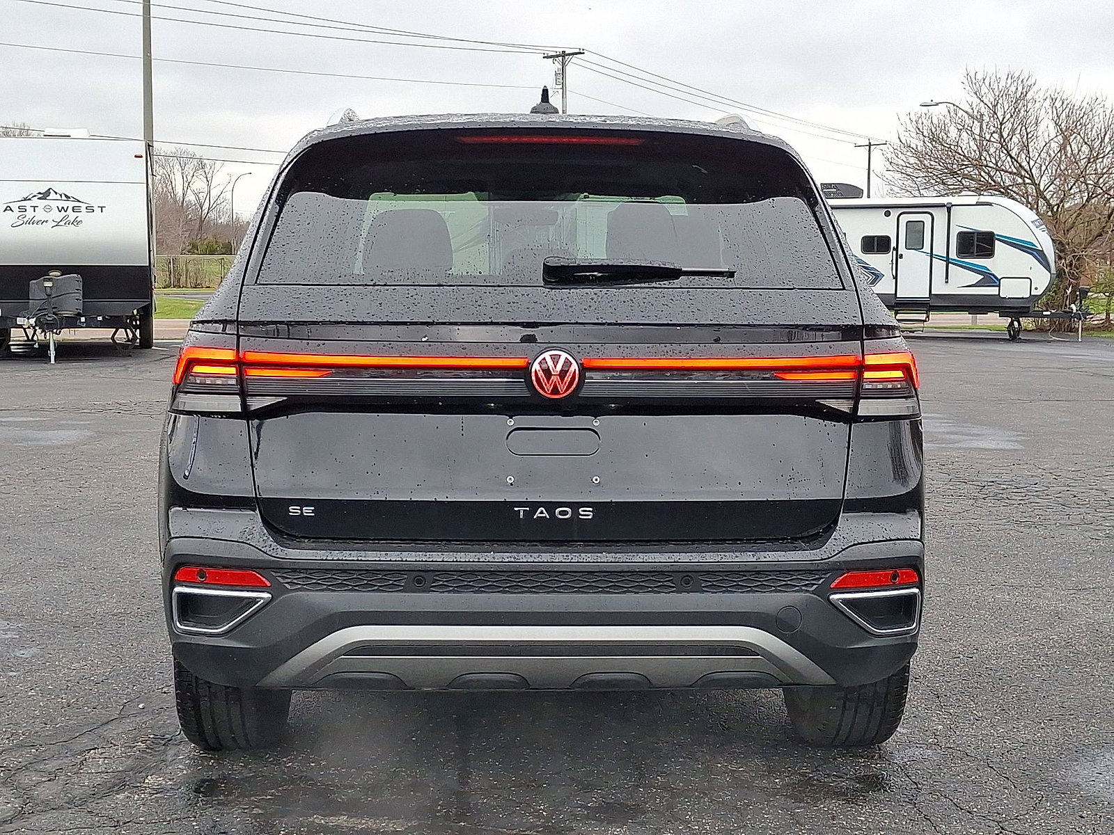 Used 2025 Volkswagen Taos SE FWD image 23