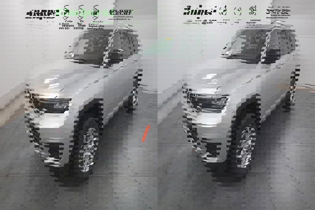 New 2025 Jeep Grand Cherokee L Laredo w/ Luxury Tech Group I