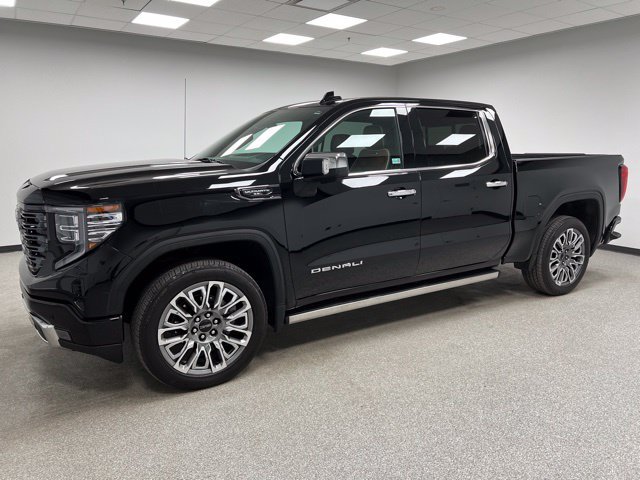 Used 2023 GMC Sierra 1500 Denali Ultimate AWD/4WD image 5