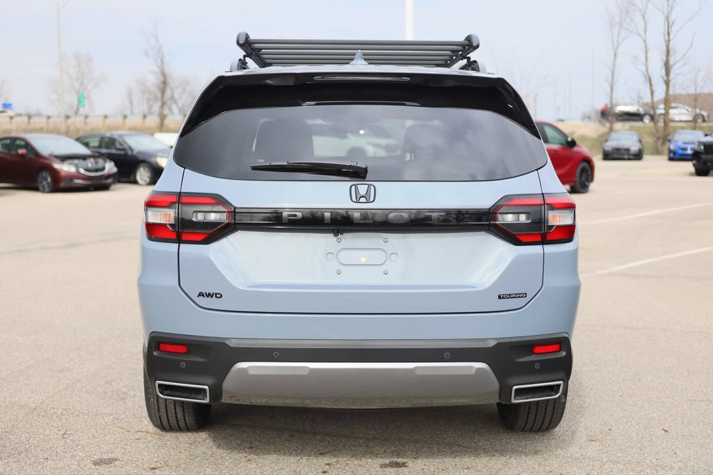 New 2026 Honda Pilot Touring image 5