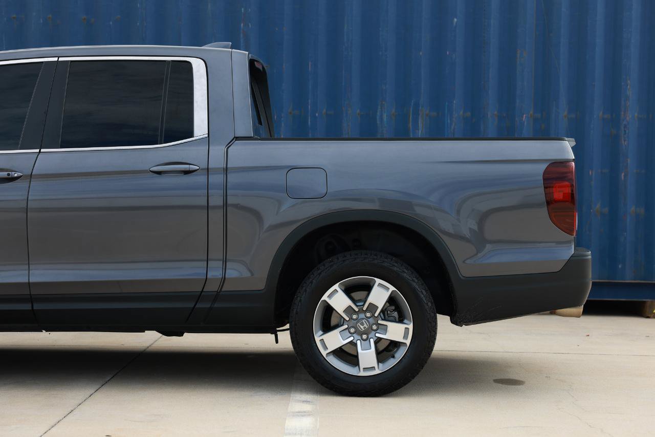 Used 2025 Honda Ridgeline RTL image 28