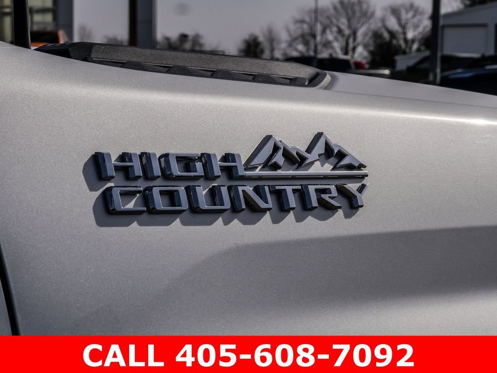 Used 2023 Chevrolet Silverado 2500 High Country image 10