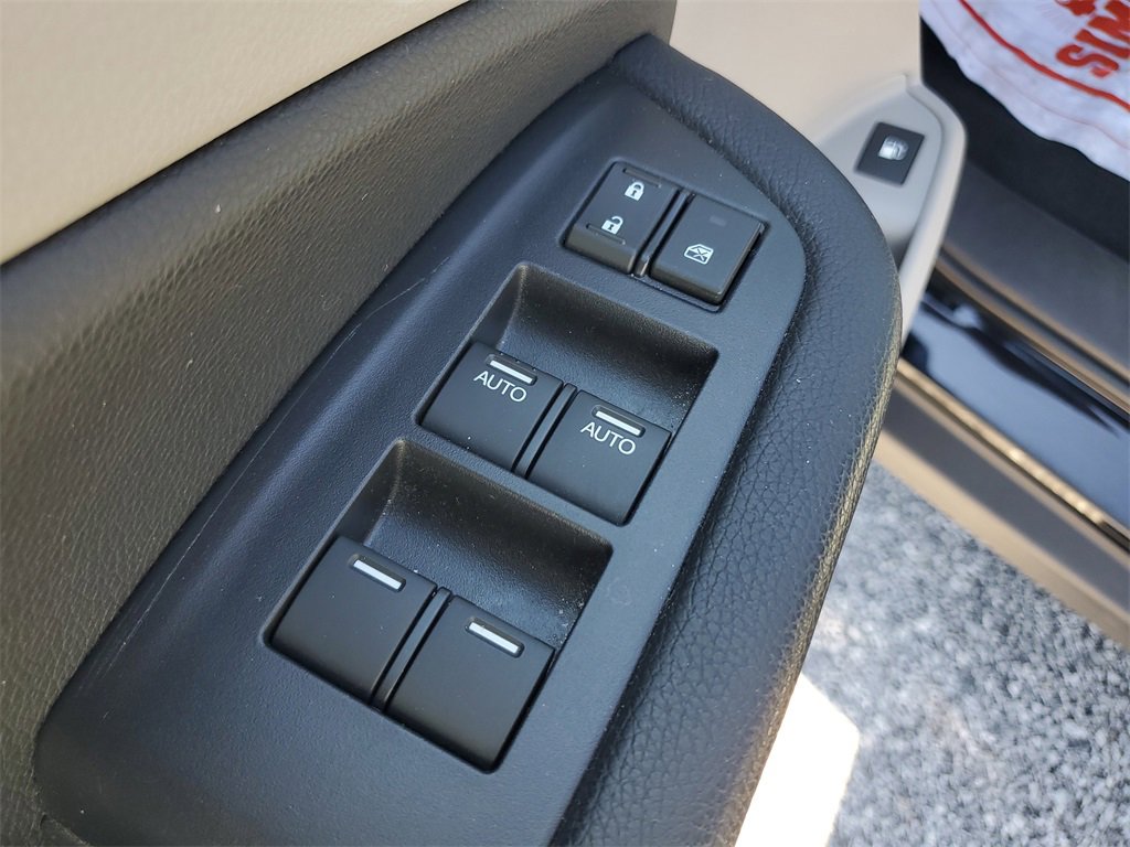 Used 2018 Honda Pilot LX image 20