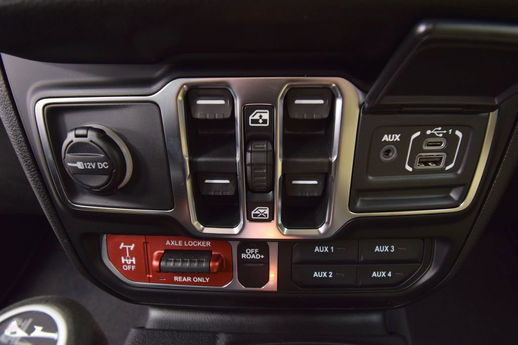 New 2026 Jeep Gladiator Willys image 25