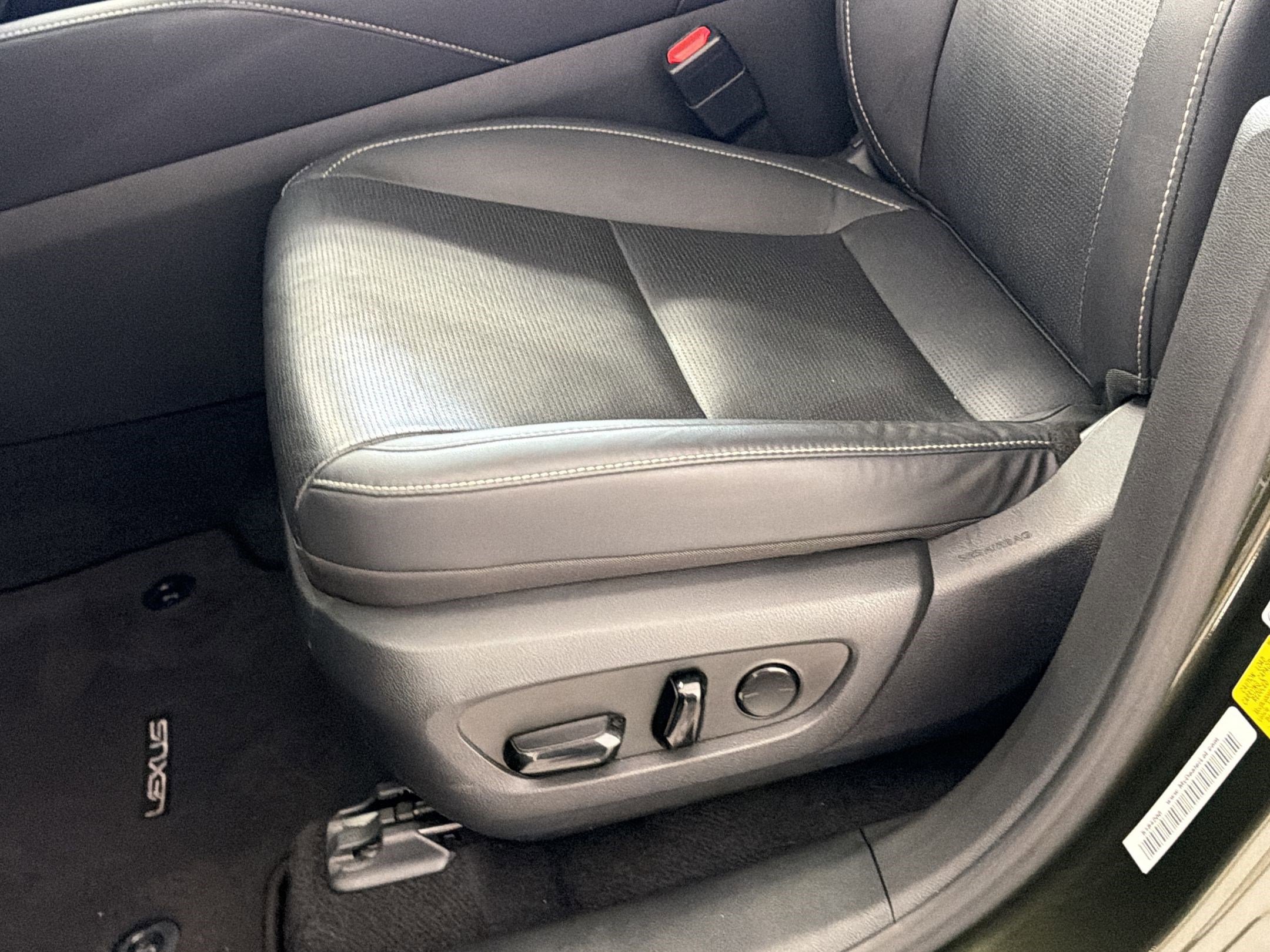 Used 2023 Lexus RX 350 Premium Plus w/ Accessory Package (Z1) AWD/4WD image 14