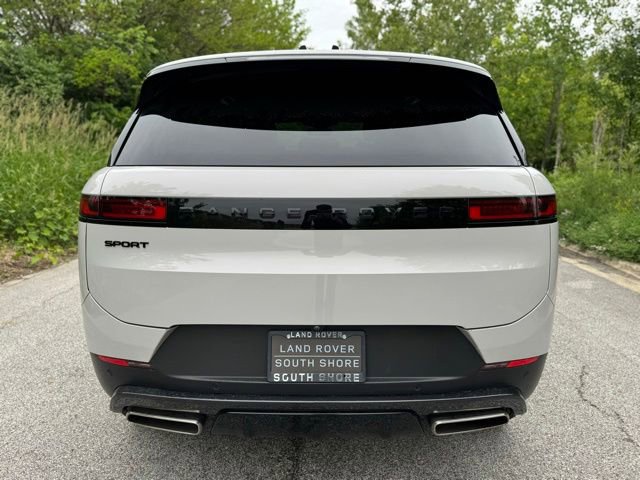 Certified 2025 Land Rover Range Rover Sport SE AWD/4WD image 6