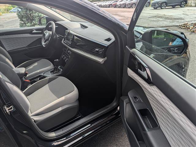 Certified 2023 Volkswagen Taos S FWD image 12