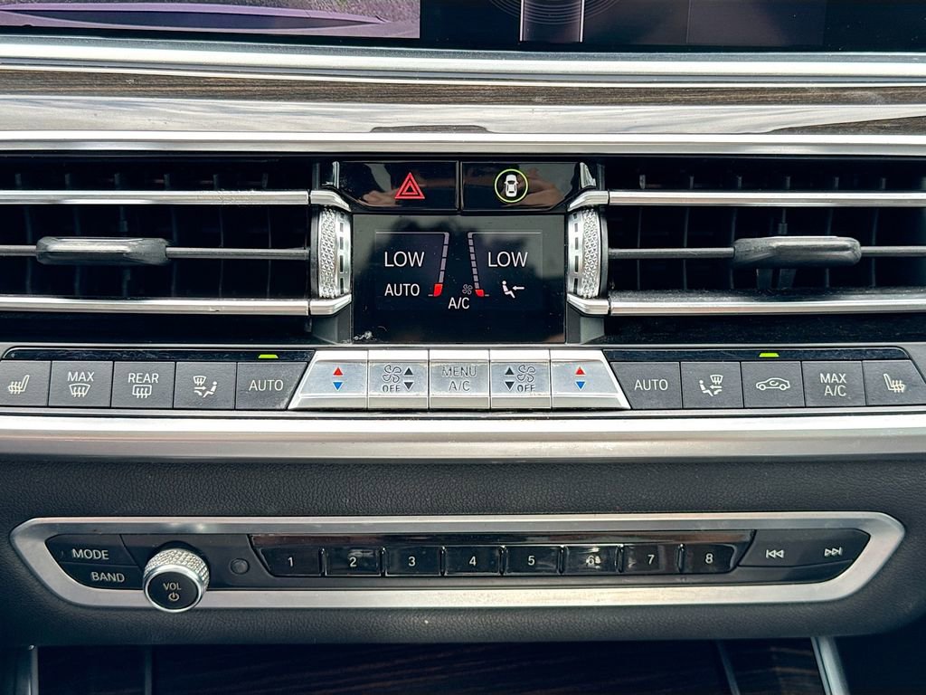 Used 2019 BMW X5 xDrive40i w/ Convenience Package image 17