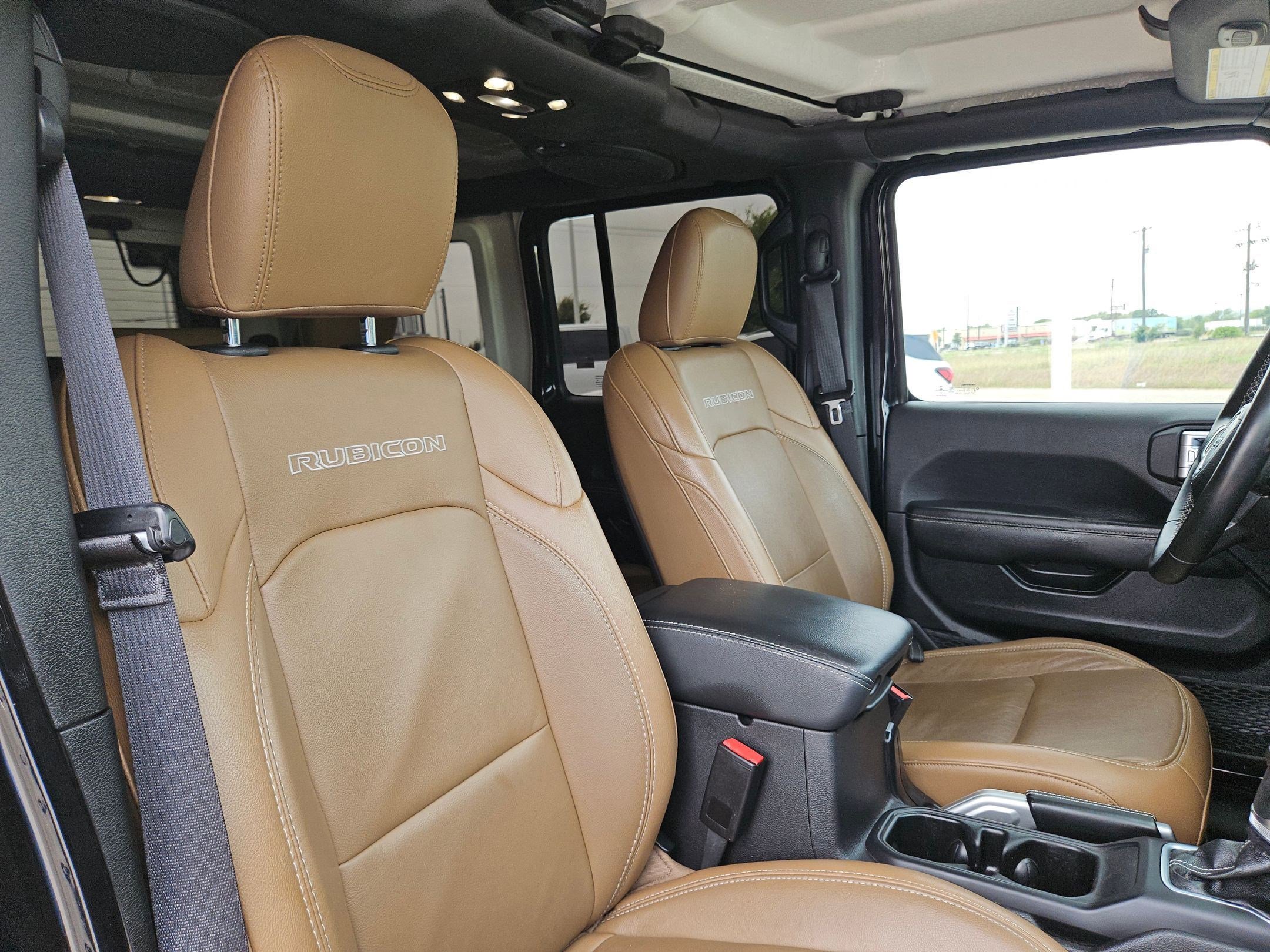 Used 2022 Jeep Wrangler Unlimited Rubicon 4xe AWD/4WD image 27