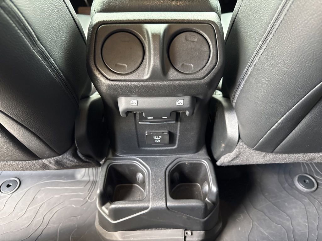 Used 2023 Jeep Gladiator Rubicon w/ LED Lighting Group AWD/4WD image 21