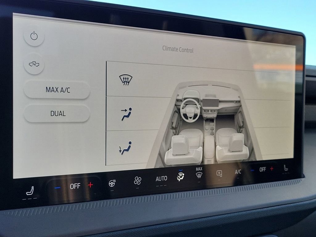 New 2026 Ford Maverick Lobo image 26