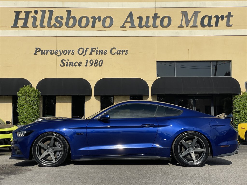 Used 2016 Ford Mustang GT Premium w/ GT Performance Package RWD image 4