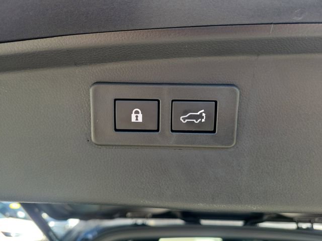 Used 2024 Subaru Outback Touring XT image 9