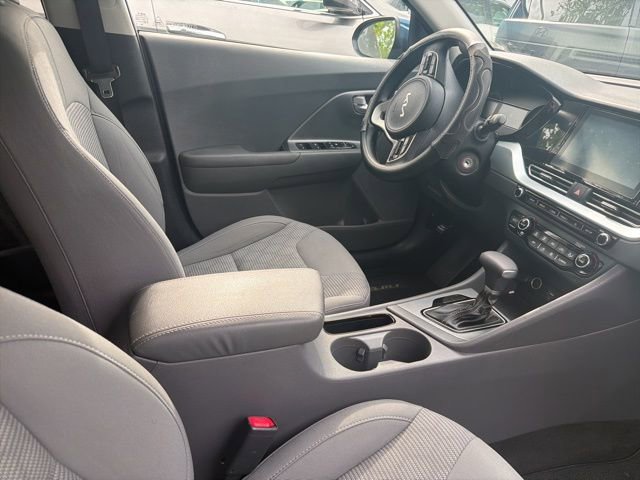 Used 2022 Kia Niro LX FWD image 11