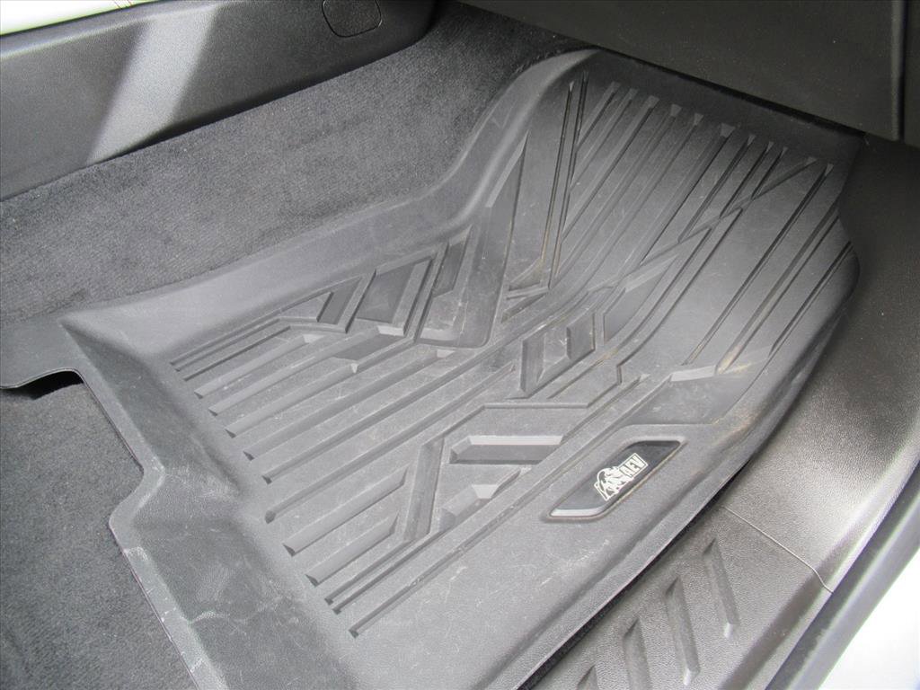 Used 2024 GMC Canyon AT4X w/ AT4X AEV Edition AWD/4WD image 32