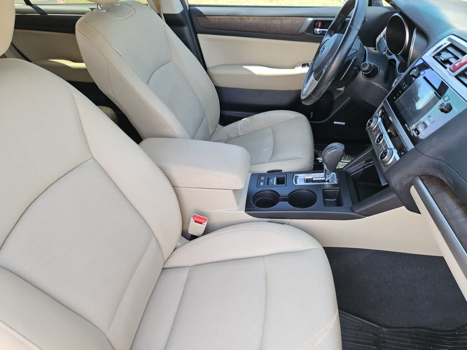 Used 2015 Subaru Outback 2.5i Limited AWD/4WD image 12