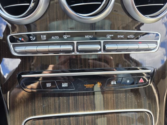 Used 2022 Mercedes-Benz GLC 300 image 27