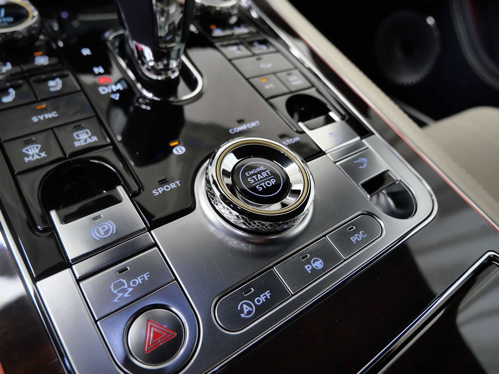 Used 2020 Bentley Continental GT AWD/4WD image 25