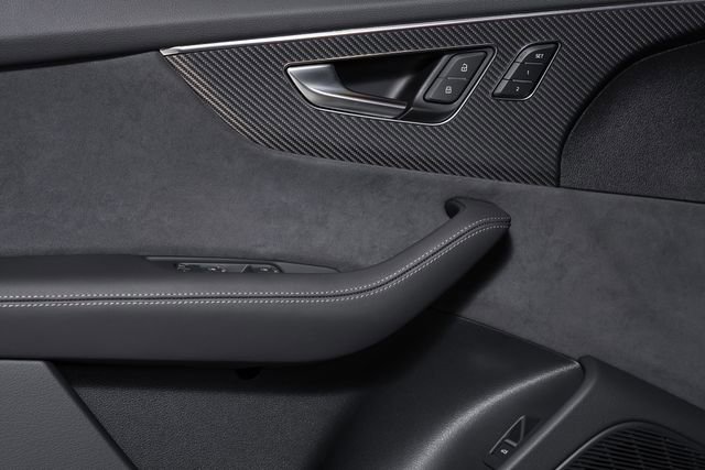 Used 2024 Audi SQ8 Prestige image 56