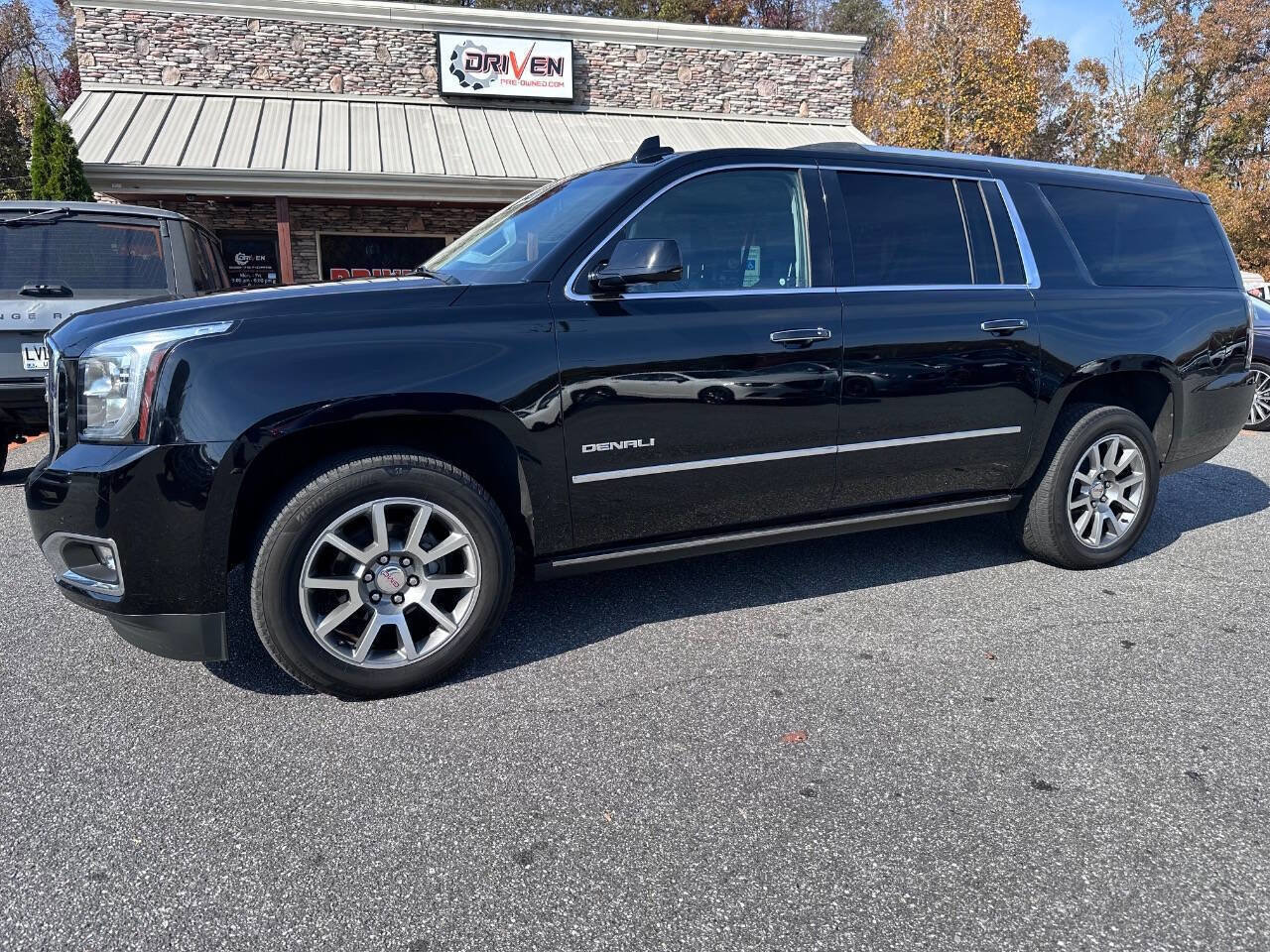 Used 2018 GMC Yukon XL Denali w/ Open Road Package