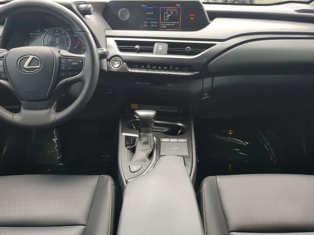 Used 2022 Lexus UX 200 w/ Accessory Package (Z2) FWD image 14