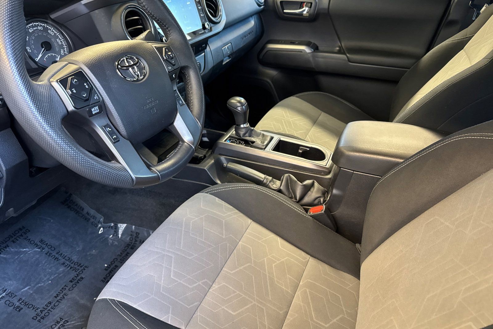 Used 2023 Toyota Tacoma TRD Sport w/ Black Out Package (TMS) AWD/4WD image 12