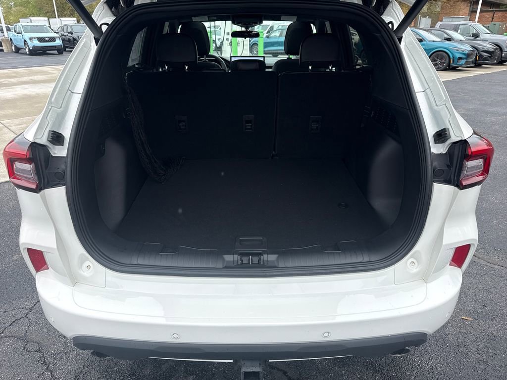 Used 2024 Ford Escape ST-Line Select w/ Tech Pack #2 AWD/4WD image 13