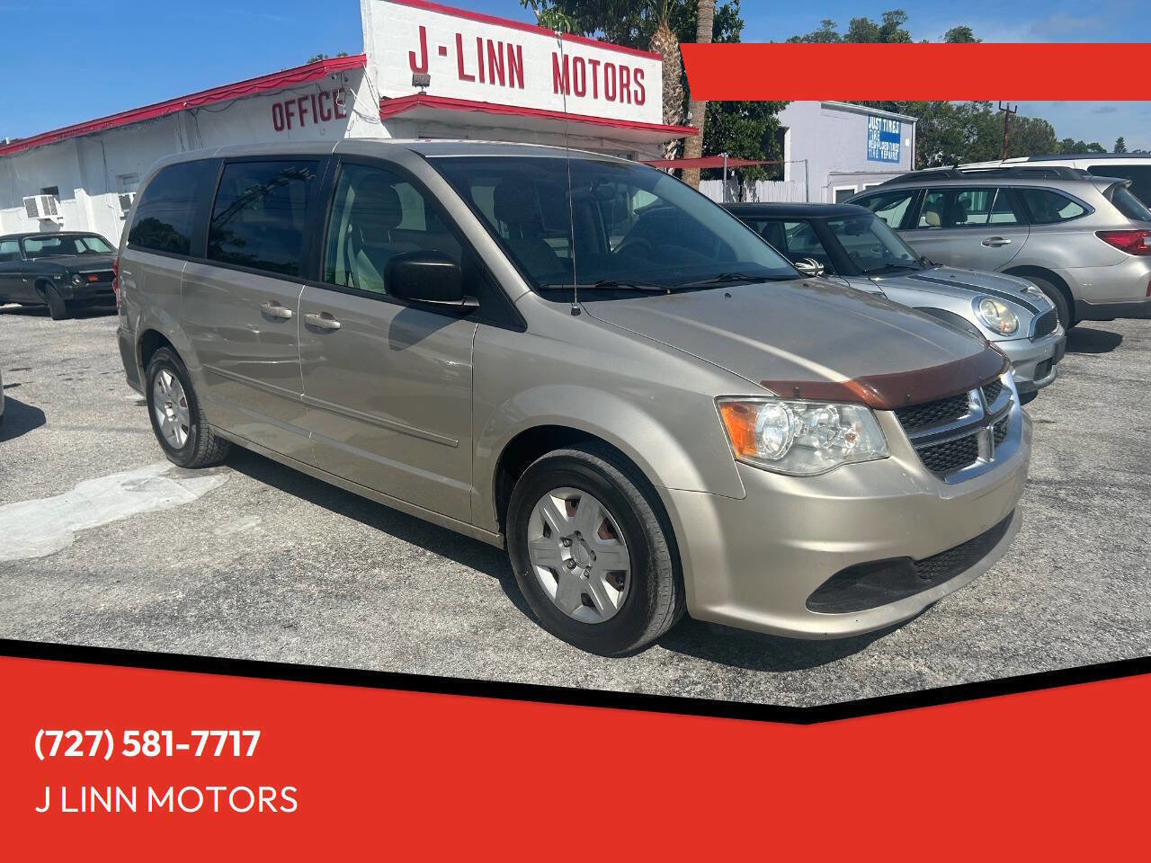 Used 2012 Dodge Grand Caravan SE image 1