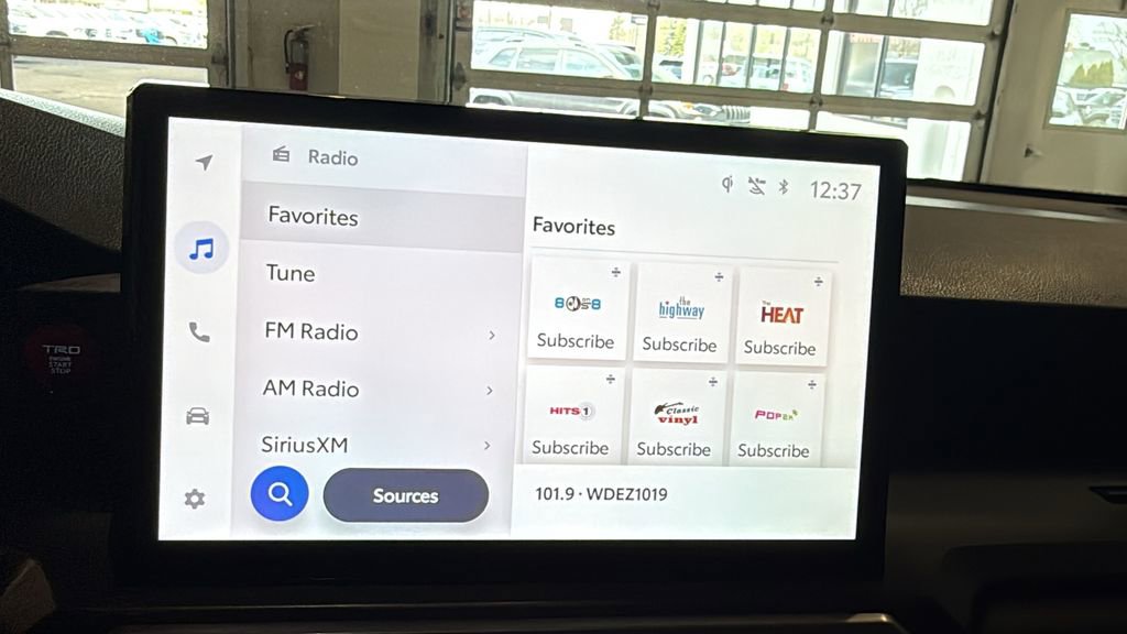 Used 2024 Toyota Tacoma TRD Off-Road w/ TRD Off Road Upgrade Package AWD/4WD image 24