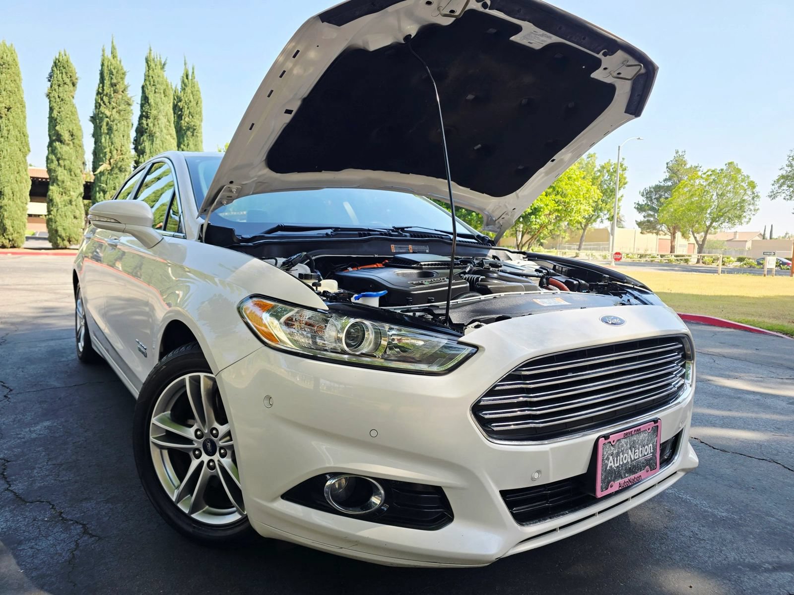 Used 2016 Ford Fusion Energi Titanium w/ Driver Assist Package FWD image 1