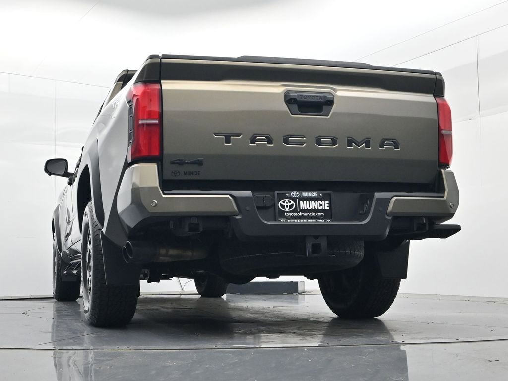 Used 2024 Toyota Tacoma TRD Off-Road w/ TRD Off Road Premium Package AWD/4WD image 51
