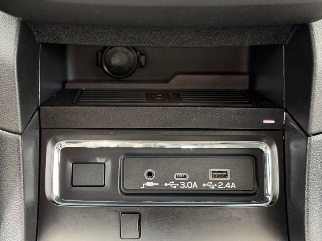 Used 2023 Subaru Ascent Onyx Edition AWD/4WD image 22