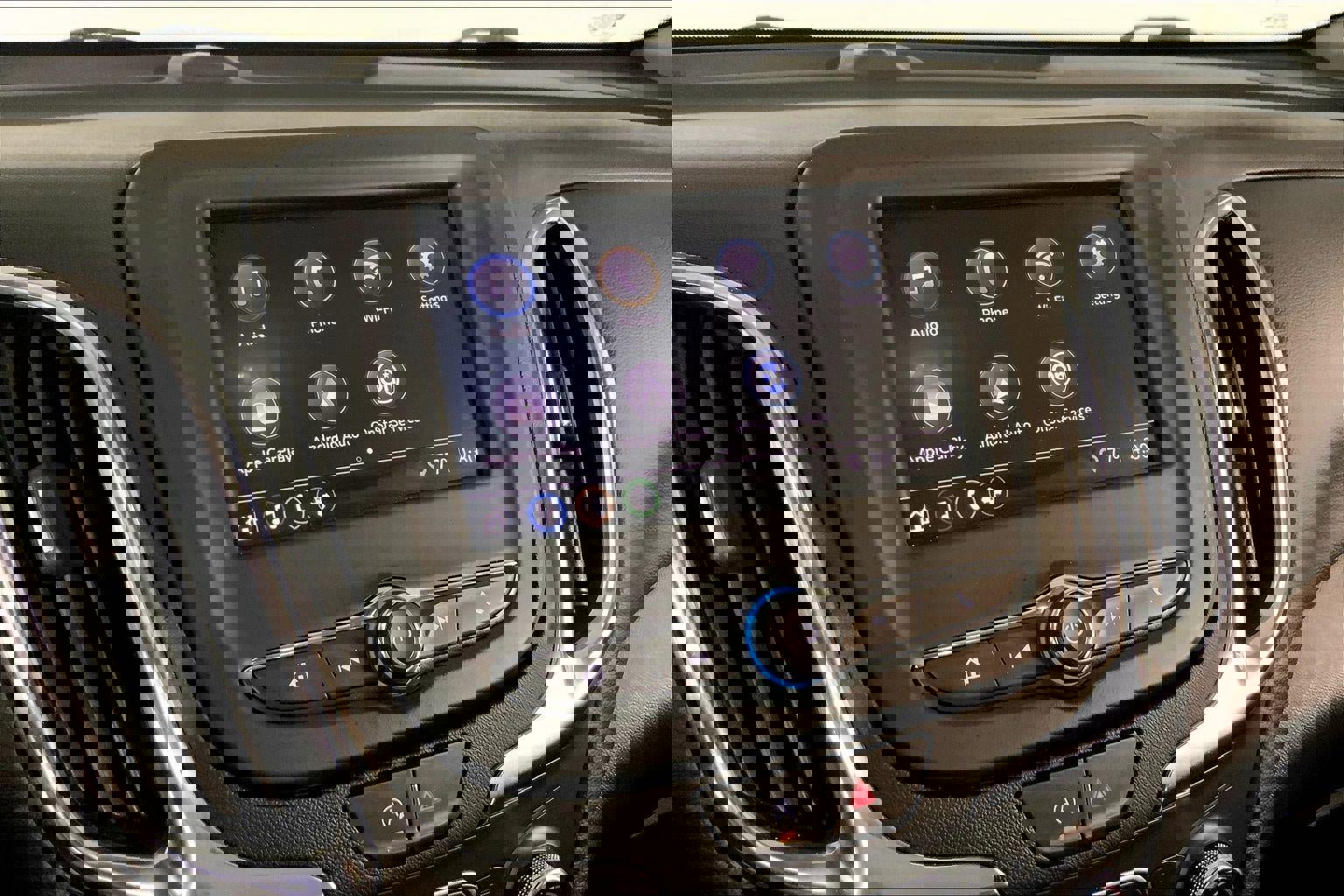 Used 2024 Chevrolet Equinox LT w/ LPO, Floor Liner Package image 6