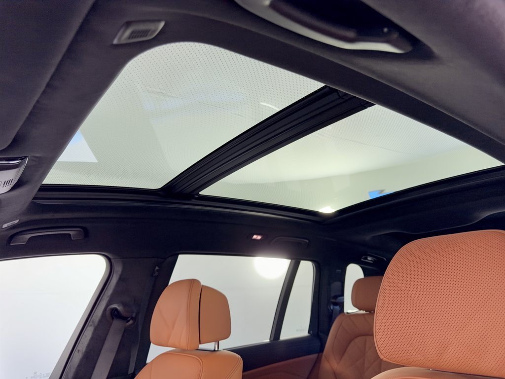 New 2027 BMW X7 xDrive40i w/ Executive Package AWD/4WD image 27