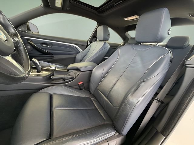 Used 2019 BMW 440i xDrive Coupe w/ M Sport Package image 24