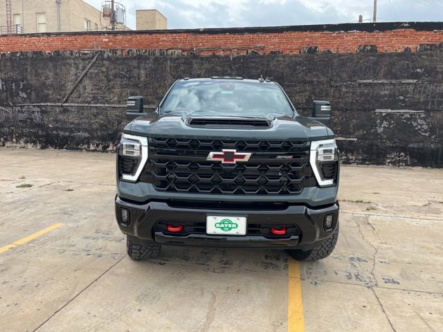 New 2026 Chevrolet Silverado 2500 ZR2 AWD/4WD image 8