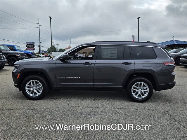 New 2025 Jeep Grand Cherokee L Laredo w/ Luxury Tech Group I image 4