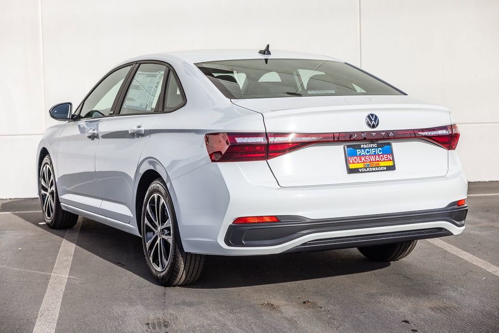 New 2026 Volkswagen Jetta Sport FWD image 3