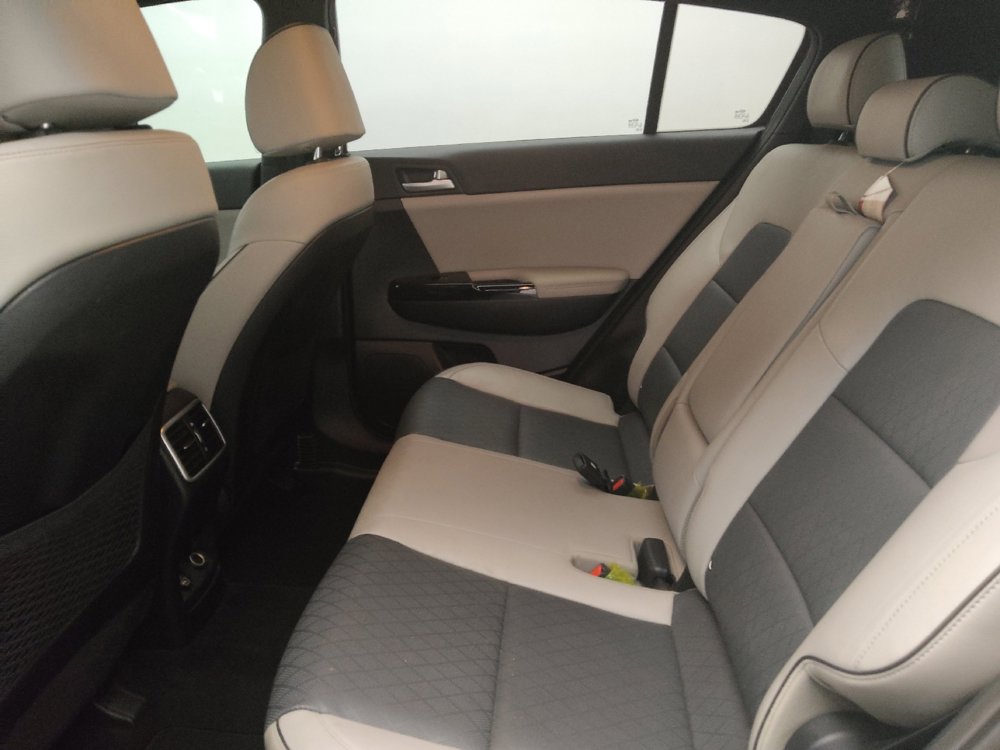 Used 2019 Kia Sportage EX w/ EX Sport Appearance Package FWD image 18