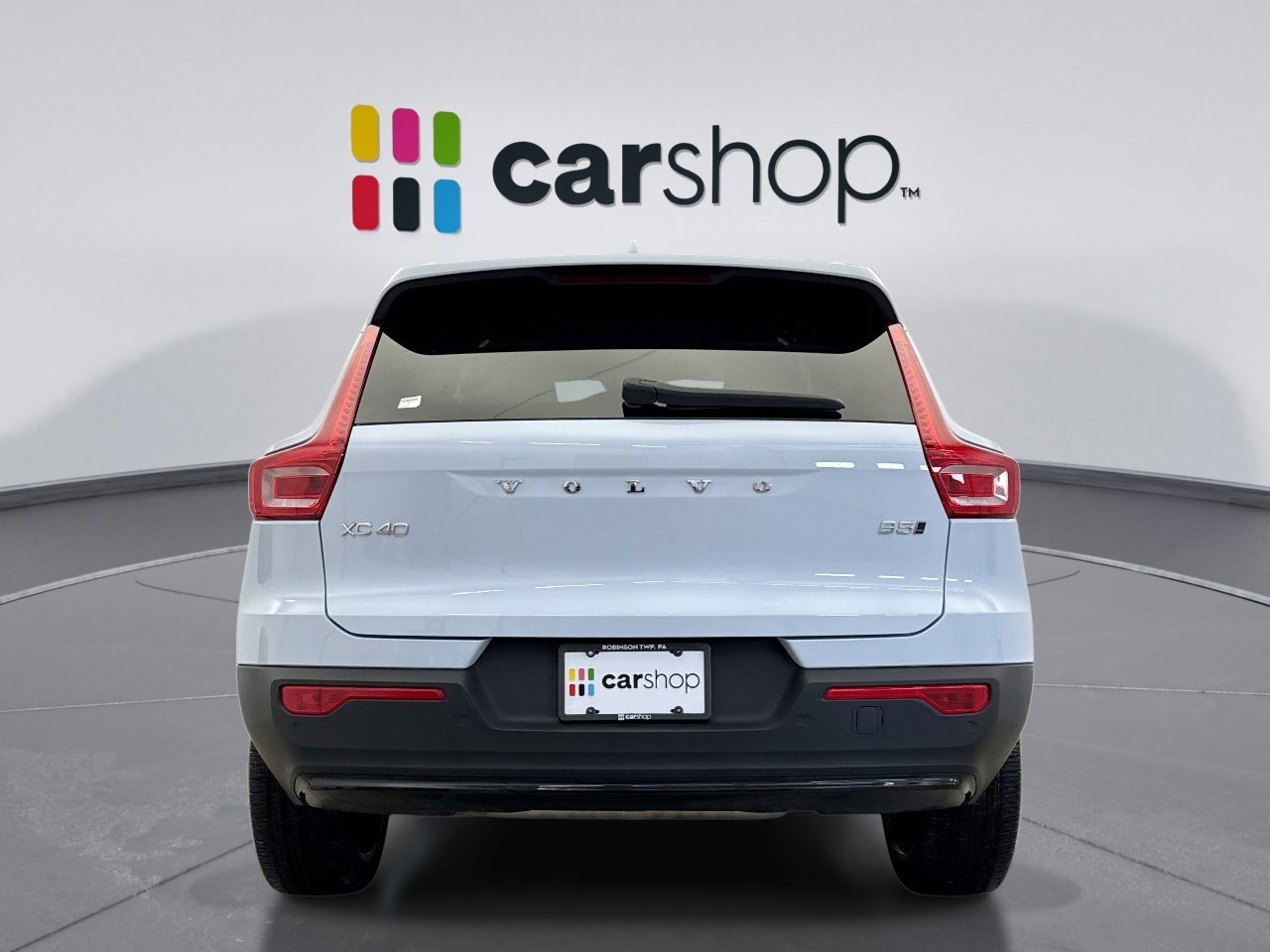 Used 2024 Volvo XC40 B5 Ultimate image 4