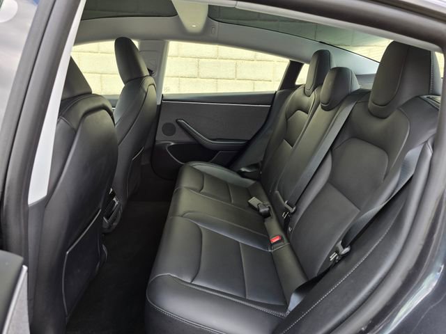 Used 2025 Tesla Model 3 Long Range RWD image 40
