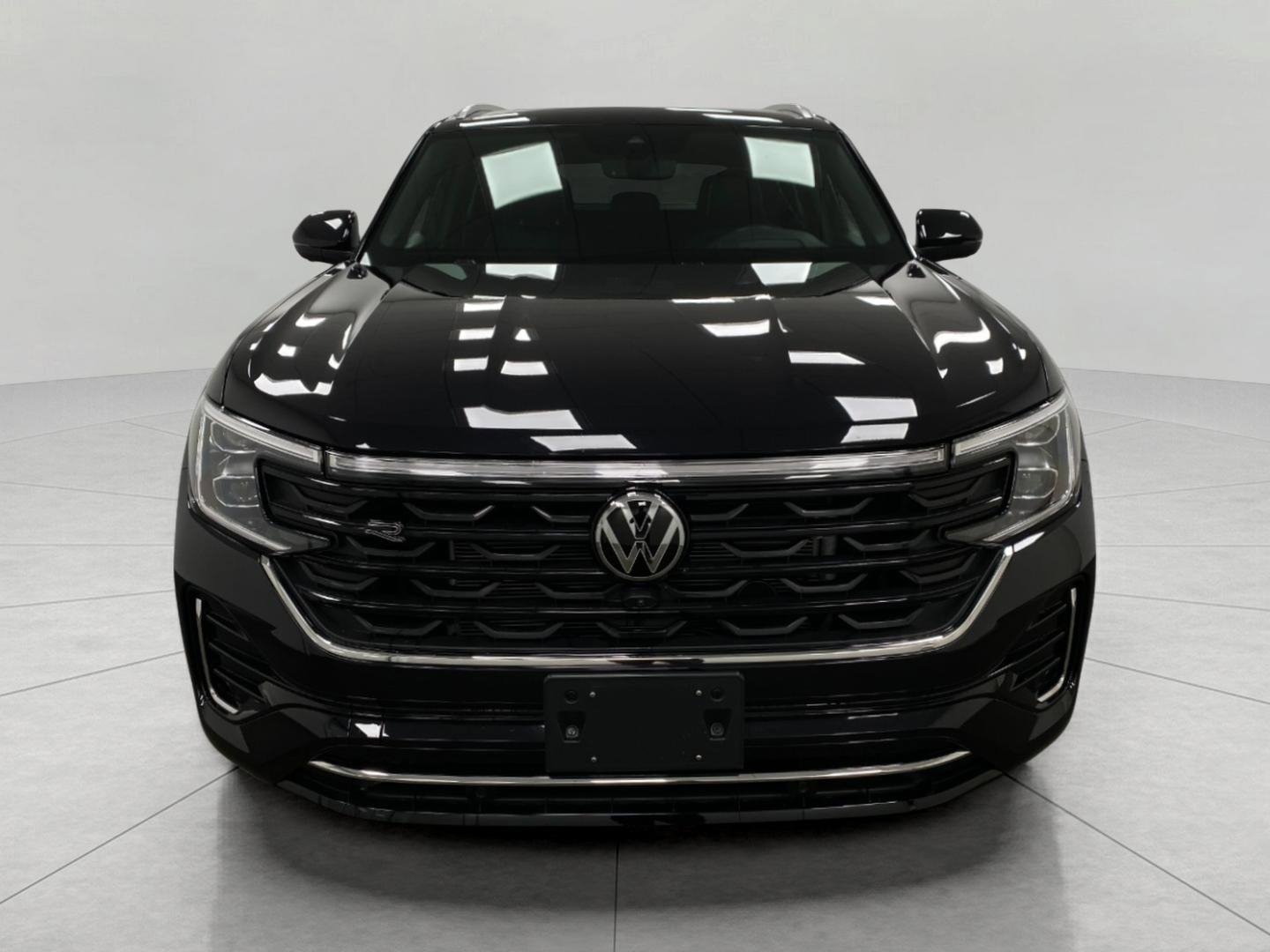Used 2024 Volkswagen Atlas Cross Sport SEL Premium R-Line image 11