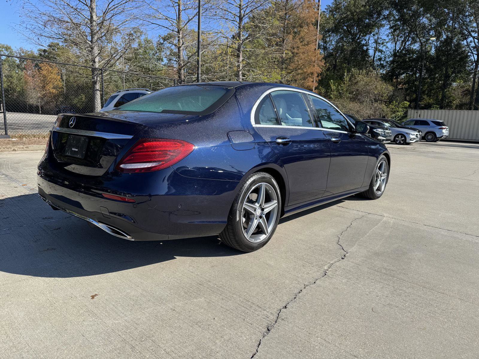 Used 2017 Mercedes-Benz E 300 image 25