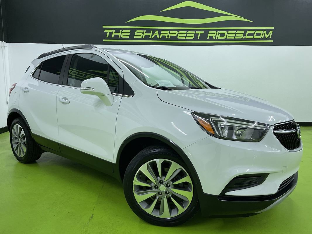 Used 2019 Buick Encore FWD image 1