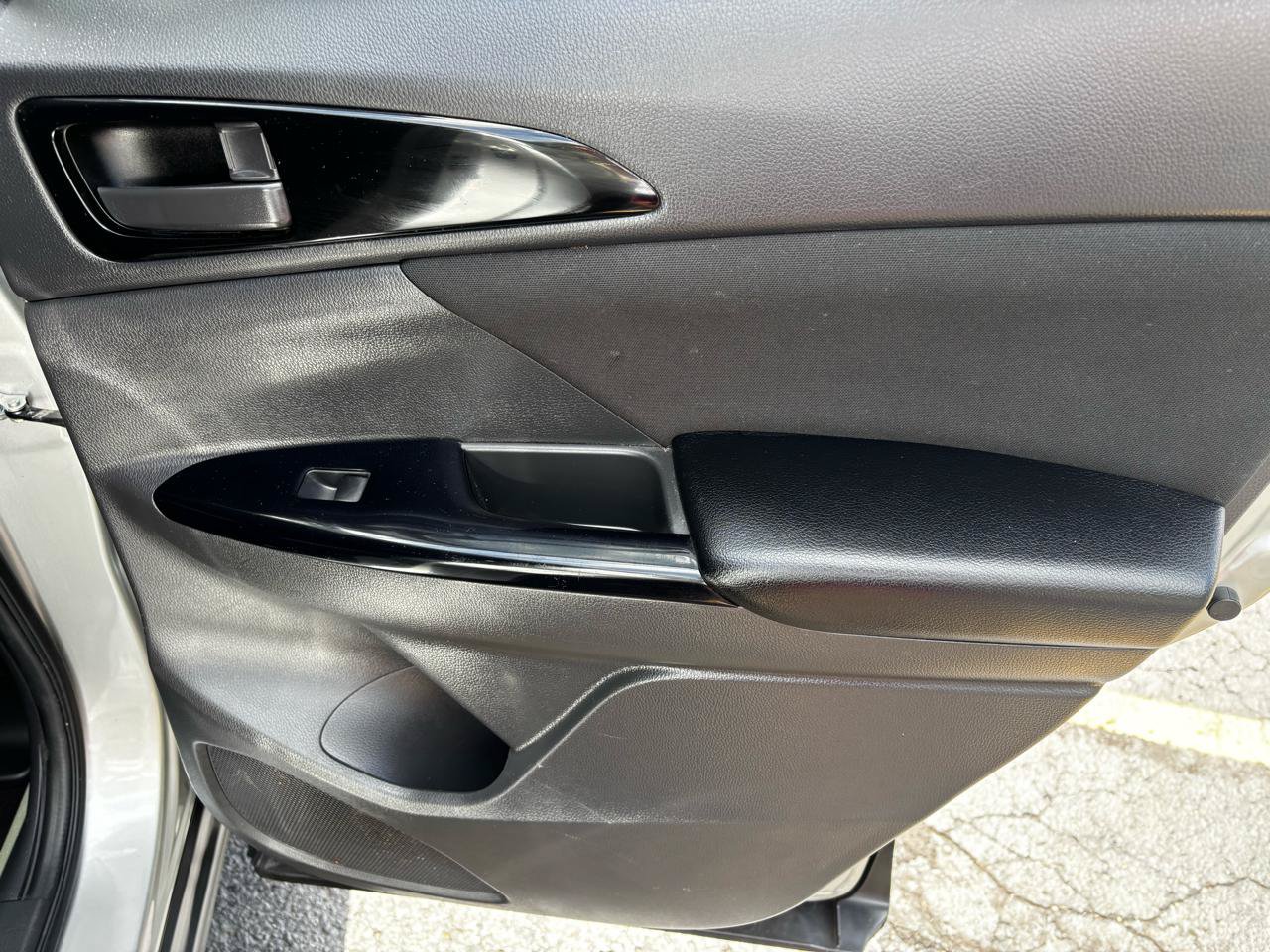 Used 2023 Mitsubishi Eclipse Cross LE AWD/4WD image 24