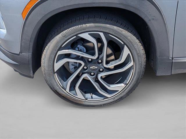 Certified 2025 Chevrolet TrailBlazer RS w/ Convenience Package FWD image 15