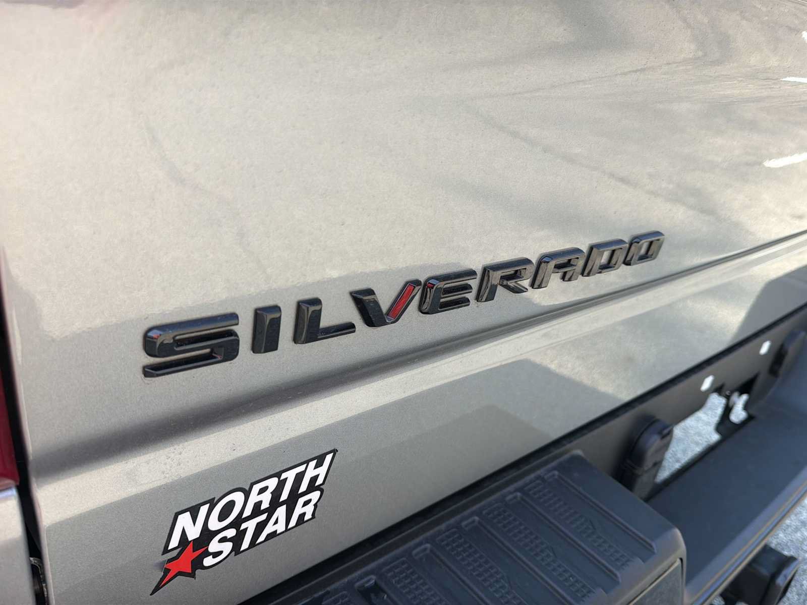 Certified 2024 Chevrolet Silverado 1500 Custom Trail Boss w/ LPO, Dark Essentials Package AWD/4WD image 29
