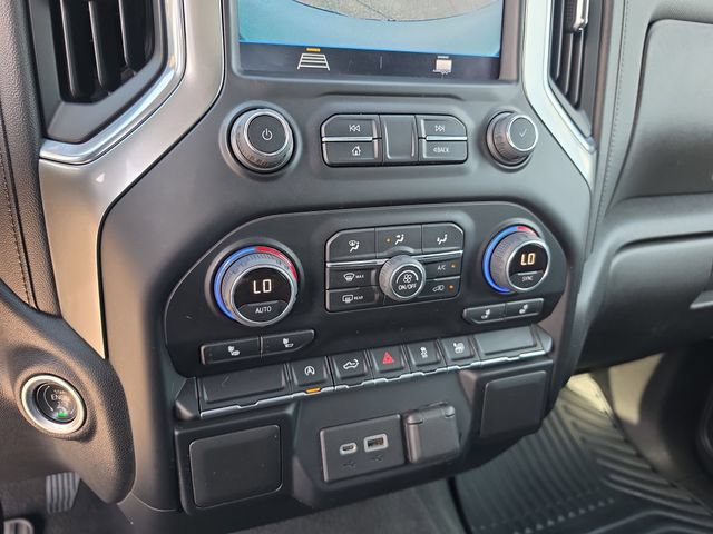 Used 2022 Chevrolet Silverado 1500 RST w/ Bed Protection Package RWD image 27